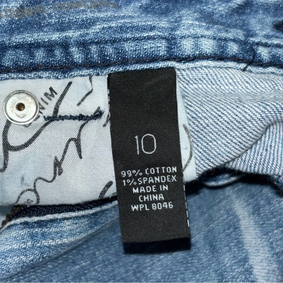 INC Light Wash Distressed Jean Regular Fit Size 10 - Picture 6 of 9